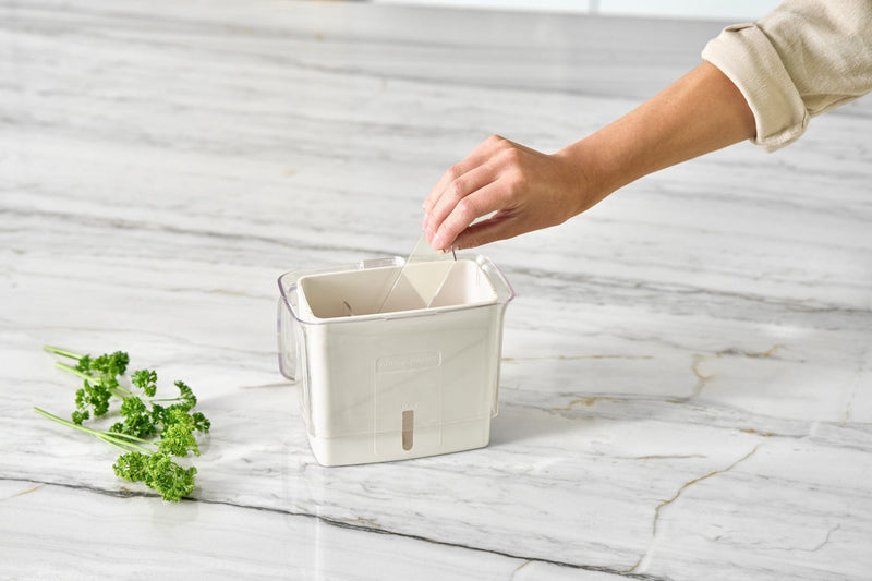 Cole & Mason Fresh Cut Herb Keeper Pot